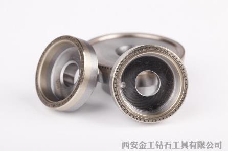 金剛石滾輪在精密磨削領(lǐng)域的綜合技術(shù)優(yōu)勢分析